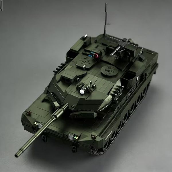 2306 дет. | На радіокеруванні | Leopard 2A8 | Конструктор танк | Lego | 12GO 96012 | Лего Технік Леопард 2А8 12GO 96012 Rc фото